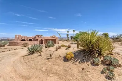 Image de Spanish Dream House - Desert Views\/\/Close to Natl Park!
