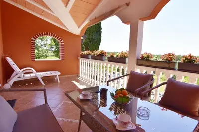 Image de Appartement de vacances Umag pour 1 - 4 personnes avec 1 chambre à coucher - Appartement de vacances