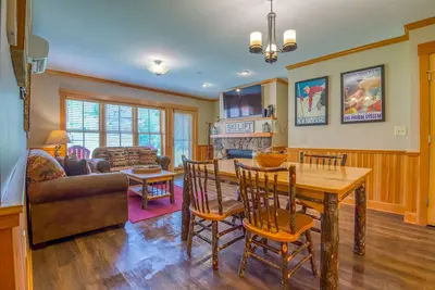 Image de Year Round Luxury Slopeside Mountain Retreat @ Cranmore, North Conway