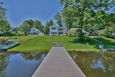 Image de Lakefront Tranquility near Elk Mountain