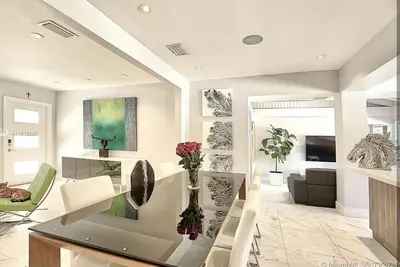 Image de Modern Villa with Pool, near shopping and beach