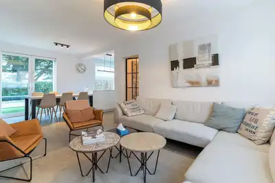 Image de Superbe maison mitoyenne rénovée pour 6 personnes