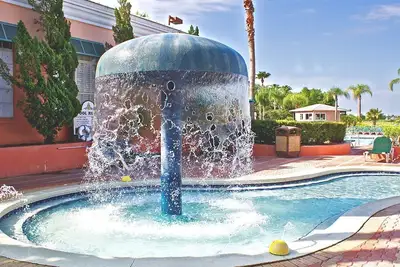 Image de Near Disney Summer Bay Orlando 1 Bedroom Condo - 6 pools, Waterpark, Golf