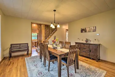 Image de Penn Yan Escape w/ Yard, 1 Mi to Keuka Lake!