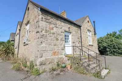 The Cottage, pet friendly, character holiday cottage in Crowlas