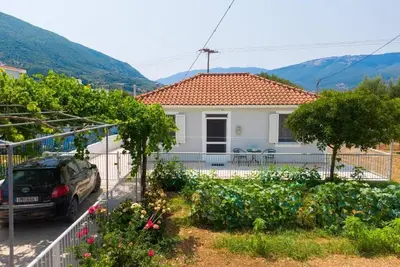 Image de Spacious and comfortable house within very short walking distance to beach