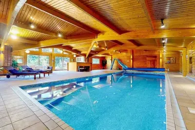 Image de Country House w\/ Pool, Hot Tub, Tennis Courts, Gym
