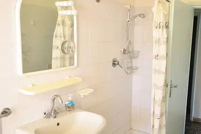 Image de Apartment with veranda and garden just 300 meters from the sea