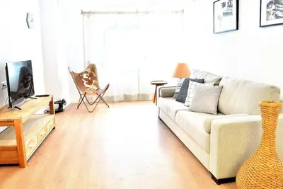 Image de Very sunny terrace in 1 bedroom apartment