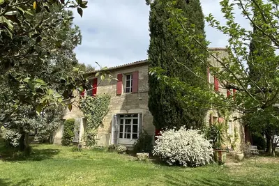 Image de Mas de Petite Camargue entre vignes et étangs