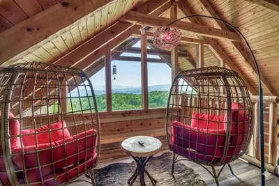 Image de Majestic mountain views | Seclusion | Hot Tub