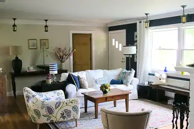 Image de Westhampton 4 bedrooms with study and hot tub