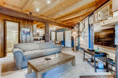 Image de Beautiful Views, Central location, Hot tub and Club House F201