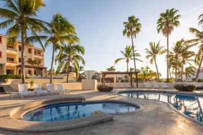 Image de Spacious 1br Condo Walking Distance to Punta Sur Golf Course