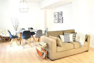 Image de Beautiful 2 bedroom apartment in the center (Teatro)