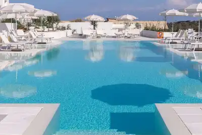 Confortable appartement avec Wifi, piscine, climatisation, Tv, terrasse, animaux admis et parking