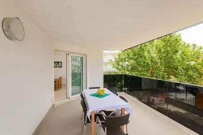 Image de Appartement de vacances avec balcon et climatisation