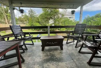 Image de Kings Beach Cottage - Just a leisurely 3-minute stroll from the patrolled beach