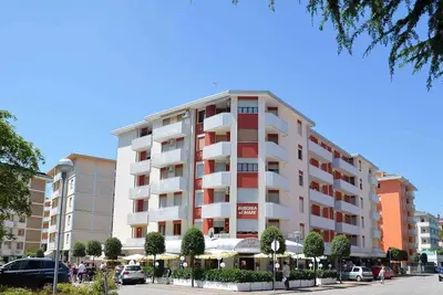 Image de Appartement de vacances avec climatisation et balcon