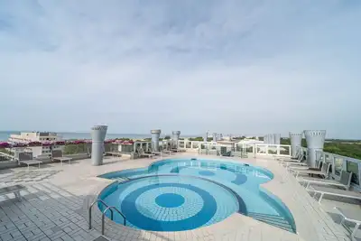 Image de Appartement de vacances avec piscine et climatisation