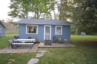 Image de Resort cottage on Big Glen Lake! Kayaks & fire pit!