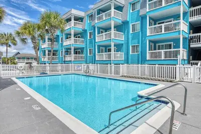 Image de Beach House 110, two-bedroom, two-bath ocean-view condo