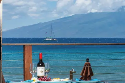 Image de Top Floor! Direct Ocean View! Vaulted Ceilings! Winter Spec! #218