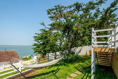 Image de Pass the Keys | The Beach Treehouse! A Splendid Tranquil Retreat