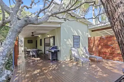 Image de Ideal family holiday home positioned in popular central Point Lookout