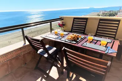 Image de Los Reales 8b