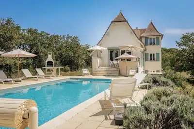 Image de Mirandole, maison de vacances de luxe dans le Périgord