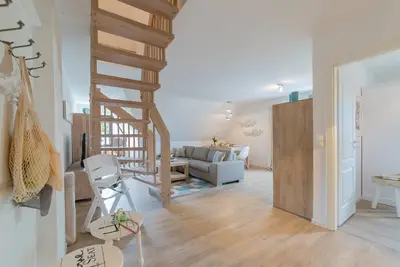 Image de Maritime maisonette with balcony, garden, sauna house and only 300m to the beach.