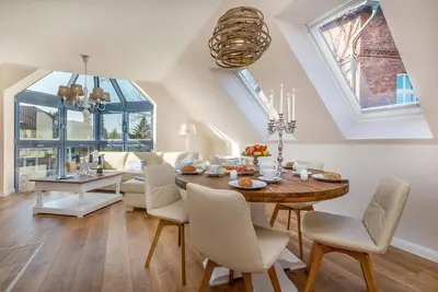 Image de Vacation apartment with its own sauna, fireplace, central location and close to the beach