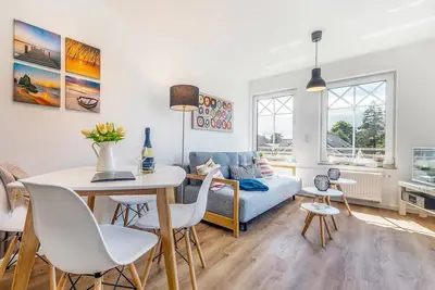 Image de New vacation apartment for up to 4 people in an elegant villa.