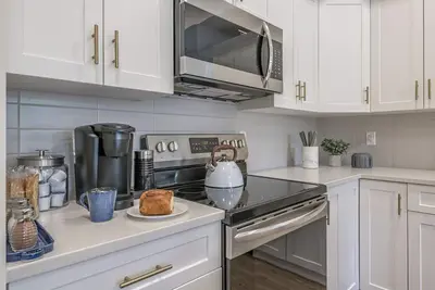 Image de Modern Scandinavian Designed Condo