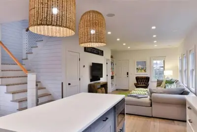 Image de 3-bedroom vacation home just 3 minutes drive to Whaling Museum