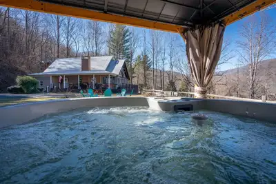 Image de Halfback Ridge -Hot Tub-Magnificent Views-Motorcycle & Pet-Friendly-Fenced Yard\n
