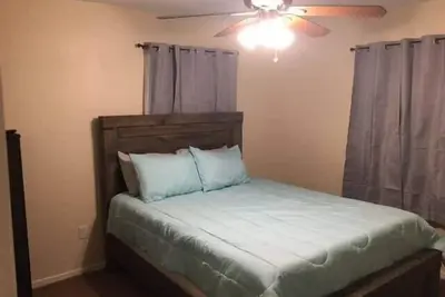 Image de Be comfortable in a house close to base!