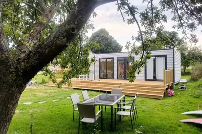Image de Bungalow Duo Lodge - piscine, calme et nature Normande