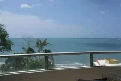 Image de Luxury Beachfront Condo avec vue sur l'océan incroyable