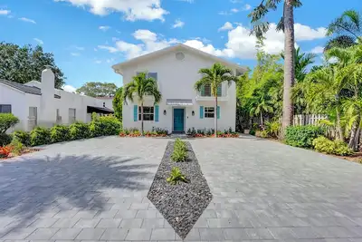 Image de Delray Beach House with Guest House Newly Updated! Walk to beach/ Atlantic Ave.