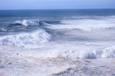 Image de White Swell By SĂtio da NazarĂ©