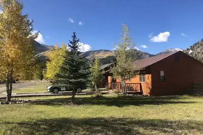 Image de Four Seasons of Fun at this Cozy Cabin in Charming, Family-friendly Lake City