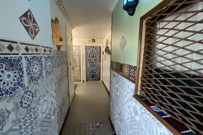 Image de Luxurious entire 3 bedroom Apt- Arabian Nights