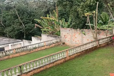 Beautiful farm with swimming pool, soccer field