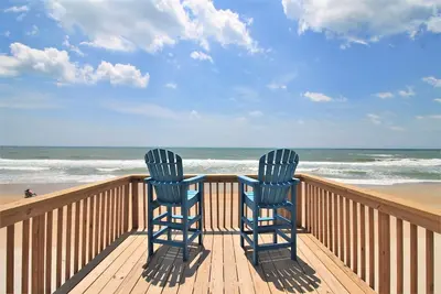 Image de \"Endless Summers\" - Oceanfront 3 Bedroom - Ping Pong Table