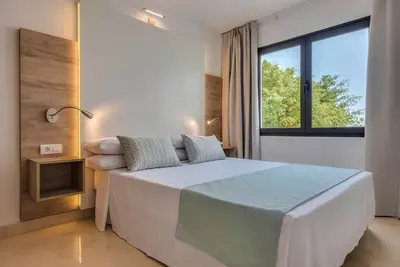 Image de The Deluxe One Bedroom Ocean View Apartment