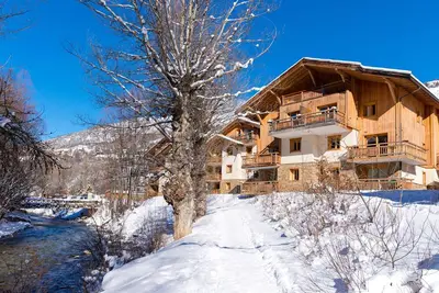 Image de travelski home premium Résidence Le Hameau du Rocher Blanc 4 stars