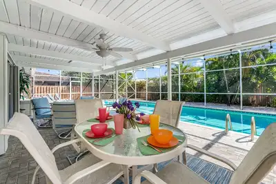 Image de Experience the ultimate vacation in this beautiful 4-bedroom, 3-bathroom house