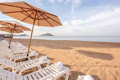 Image de Modern 1 Br Condo near Marlin Azul Restaurant